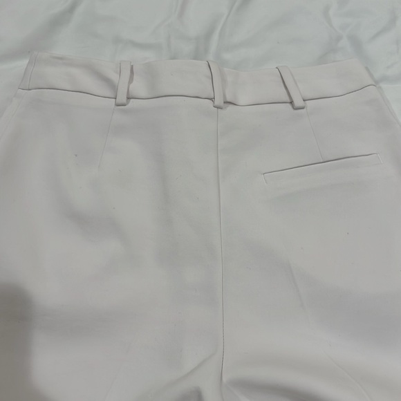 Zara - Picture 3 of 3